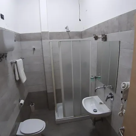 Viola מלון נאפולי